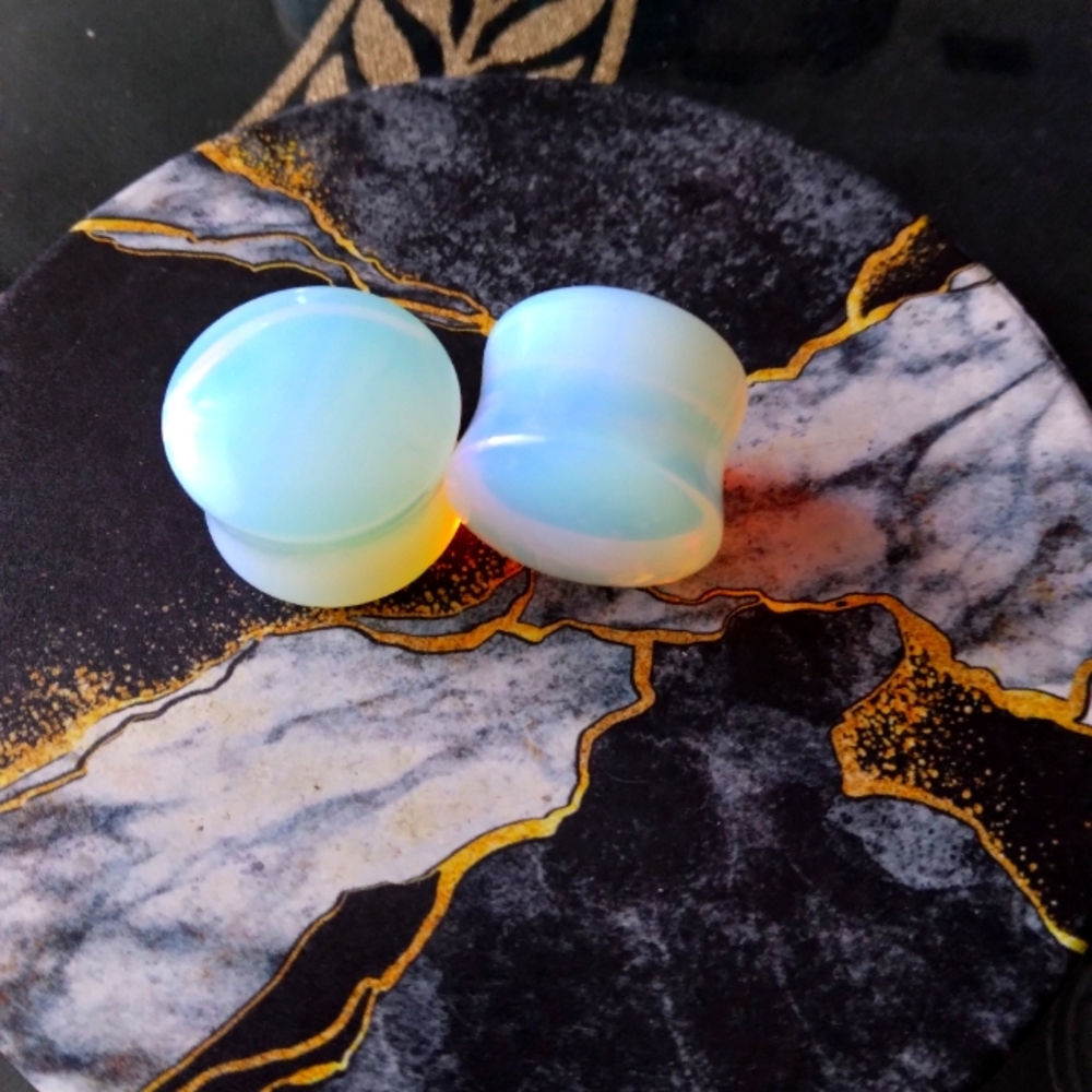 Pair Oplalite Dome Front Stone Plugs Earrings 19mm